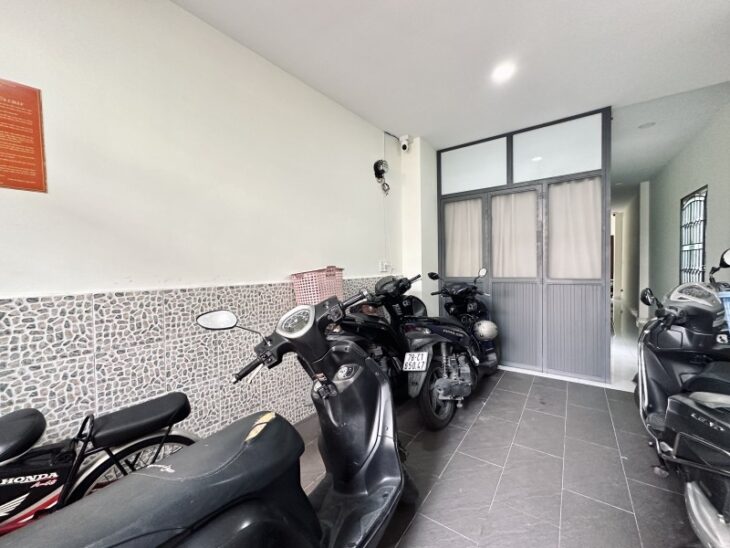 Bán gấp nhà HXH NGUYỄN TRỌNG TUYỂN 7 phòng cho thuê 30tr.