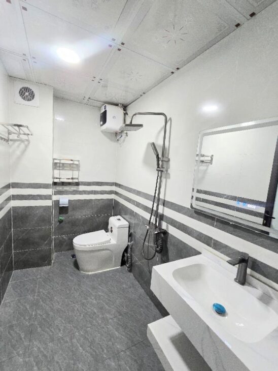 BÁN NHÀ KIM GIANG, THANH TRÌ, 1 NHÀ RA Ô TÔ, 31M2, 6.85 TỶ(CTL)