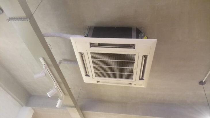 Bán và lắp Điều hòa âm trần GREE GU71T/A 2.5HP