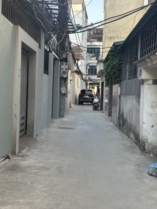 Bán nhà Lý Sơn – Oto đỗ cổng – Ngõ Nông – Thông – Nhỉnh 4 tỷ ( Thương Lượng)