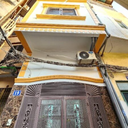 Bán nhà đẹp Ngọc Lâm – Ô tô – Dân xây – 2 mặt thoáng- 48m2 nhinh 7 tỷ(TL)