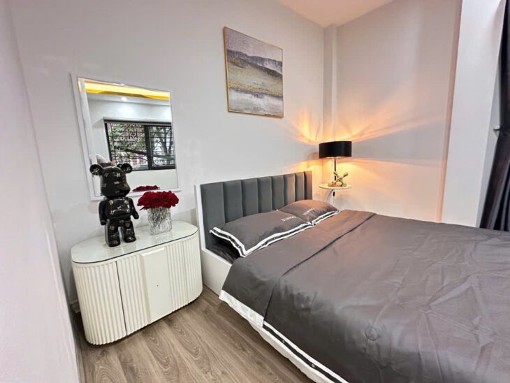 Đỉnh nóc! Bán nhà Bùi Xương Trạch, 33m2, hơn 7 tỷ, lung linh, thoáng sáng, ở kết hợp kinh doanh