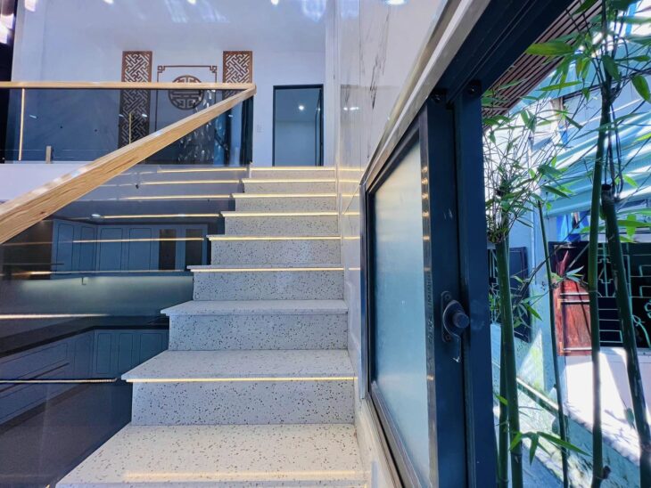 ♥ Nhà gần Trần Cao Vân + Lê Độ 2 mặt thoáng 46m2 2 tầng đẹp ở ngay, 2.55 tỷ