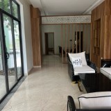 BIỆT THỰ ĐƯỜNG NGUYỄN SINH SẮC, LIÊN CHIẺU, Đ. 20M – LỀ 5m BUÔN BÁN TẤP NẬP- . 280m2, 4 tầng