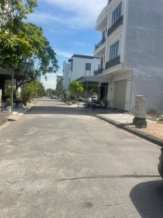 Bán 02 lô đất liền kề TDC Nam Hải – Đằng Hải, khuôn đất đẹp bới mặt tiền 10m.