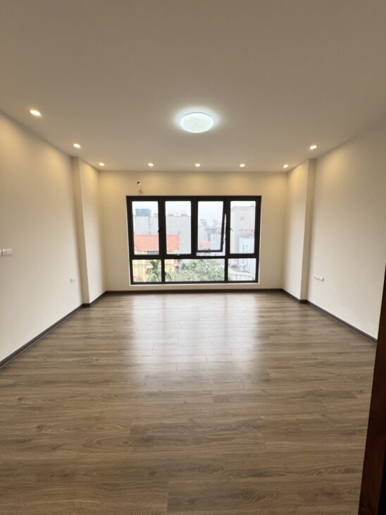Bán nhà đẹp gia quất -5 tầng -36m2 -oto- 6.7 tỷ(Thương Lượng)