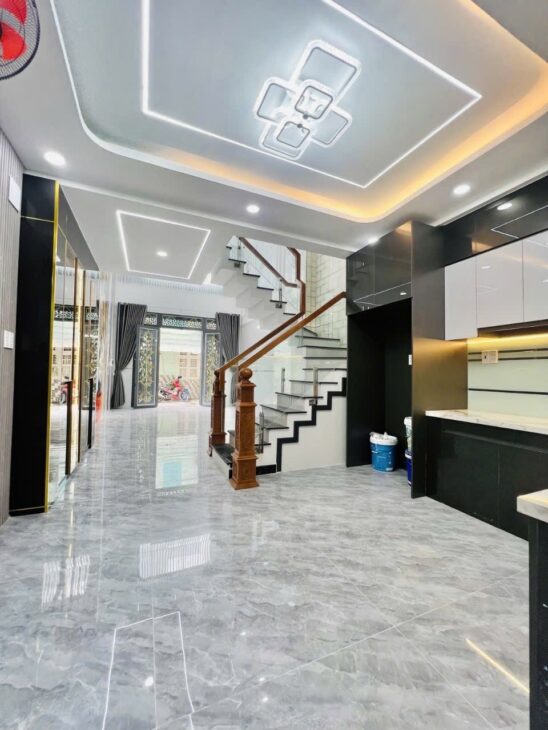 Nhà tiện xây mới hẻm xe hơi 6m, sổ vuông vức,Lạc Long Quân, Tân Bình, ngang 5.2m, 5 tầng, 6,2 Tỷ Tl
