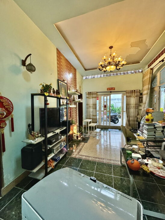 Bán Nhà Kiểu Thái 3 Phòng Ngủ, 2 WC, Đường 30, P. Linh Đông, Thủ Đức – Hạ Giá Sốc Trước Tết, Cơ Hội