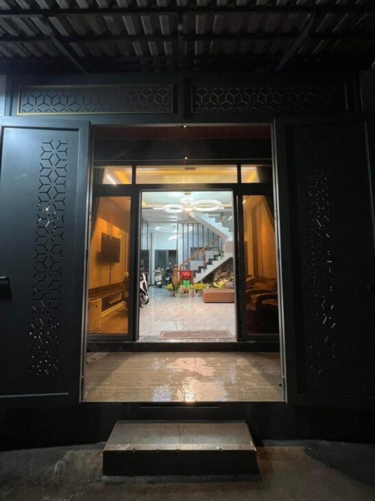 Bán nhà 57m2, 3 tầng, 4PN, 3WC, Linh Xuân, Thủ Đức – 5.3 tỷ