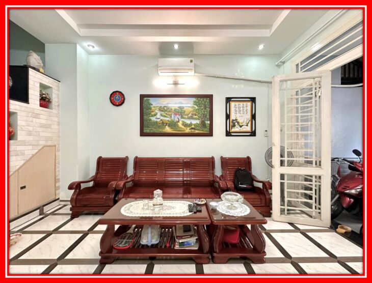 “Nhà Đẹp Ngọc Thụy, Long Biên: Sổ Đỏ Chính Chủ, Giá Tốt 0902318197