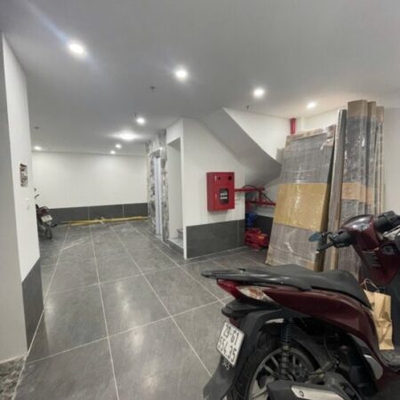 NHÀ YÊN HÒA 60M2 X 7T – 14.9 TỶ – OTO NGỦ TRONG NHÀ – THANG MÁY – DÒNG TIỀN ĐỈNH