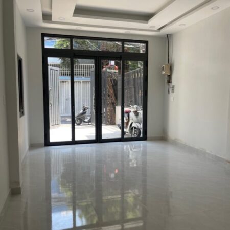 CHỦ GIẢM MẠNH 1,3 TỶ, GIÁ MỚI CHỈ 12,7 TỶ QUÁ RẺ VỊ TRÍ HẺMXE HƠI, TẠ QUANG BỬU, DT: 116.5 M2