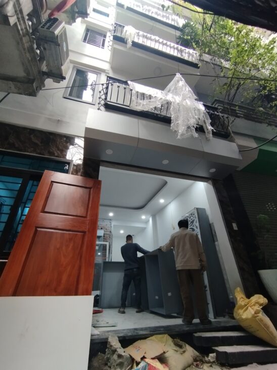 QUAN NHÂN – THANH XUÂN- MT 5,2M- GẦN Ô TÔ- THANG MÁY- NHÀ MỚI BÓC TEM- HƠN 6 TỶ