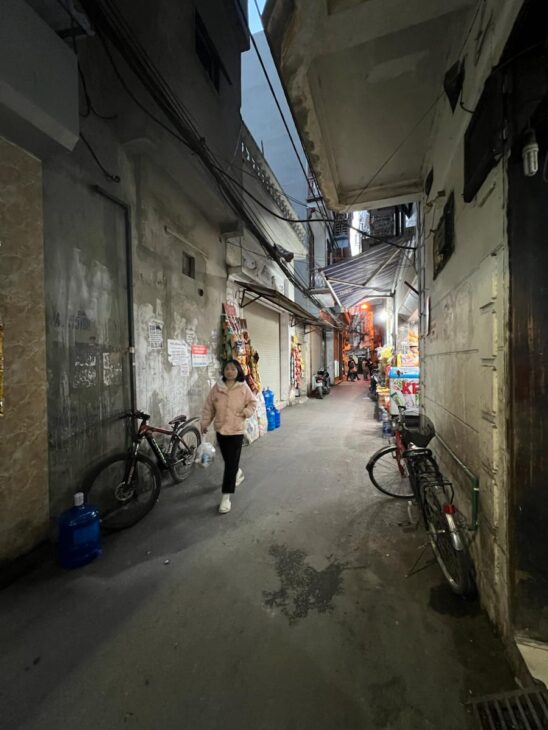 ĐẤT TRẦN QUỐC VƯỢNG – CẦU GIẤY- MT 5,8M- KINH DOANH- NỞ HẬU – NHỈNH 9 TỶ