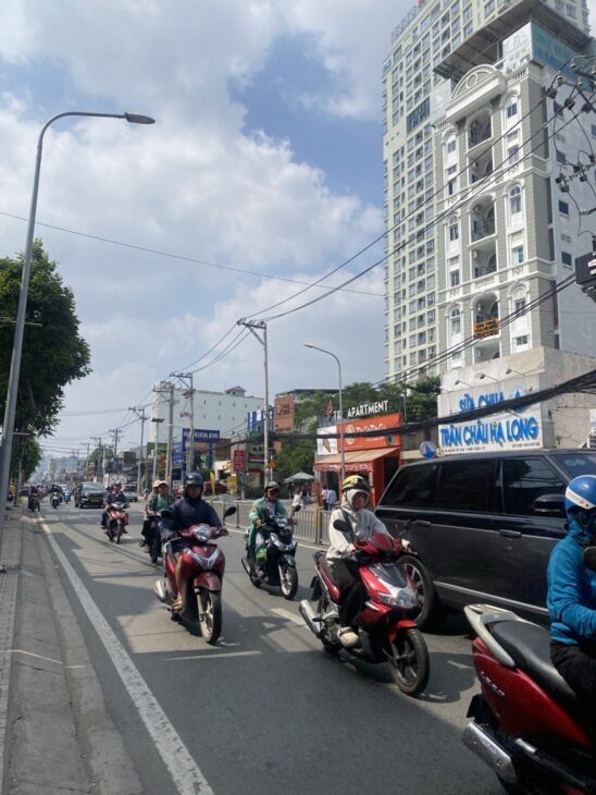 Mặt tiền kinh doanh Nguyễn Thị Thập, thu nhập 200triệu/năm, 5 tầng, Tân Phú Quận 7-Gía