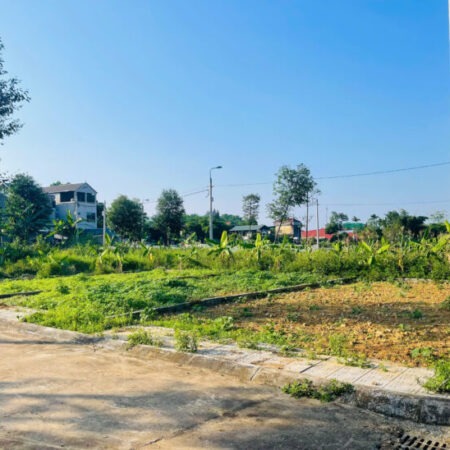 BÁN LÔ GÓC 3 MẶT TIỀN GIÁ CHỈ NHỈNH 2,5 TỶ TẠI LÕI VỆ TINH HÒA LẠC BÁN LÔ GÓC 3 MẶT TIỀN GIÁ CHỈ NHỈNH 2,5 TỶ TẠI LÕI VỆ TINH HÒA LẠC