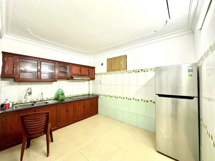 Nhà Vĩnh Tiến – Lê Chân, 37m 3 tầng, ô.tô đỗ cửa cực nông, Giá 2.33 tỉ rất hiếm