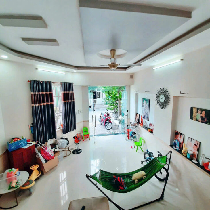 BÁN NHÀ 3 LẦU GÓC 2 MẶT TIỀN ĐƯỜNG VÕ THỊ SÁU, PHƯỜNG ĐÔNG HÒA, TP DĨ AN, BÌNH DƯƠNG.