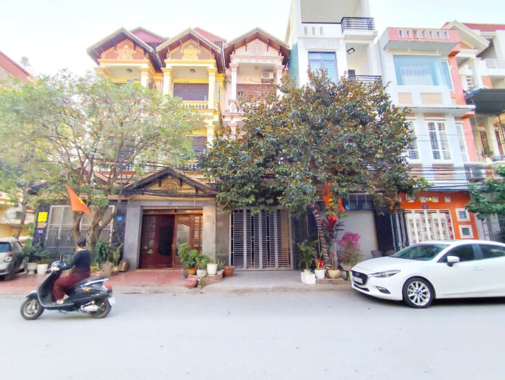 Nhà mặt đường Tô Vũ – 193 Văn Cao, 83m 4 tầng, đường 13m, Giá 7.5 tỉ