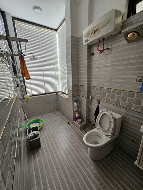 BÁN NHÀ 4 TẦNG KĐT PETRO LÔ GÓC VIEW ĐẸP 88M2 GIÁ 13.5 TỶ