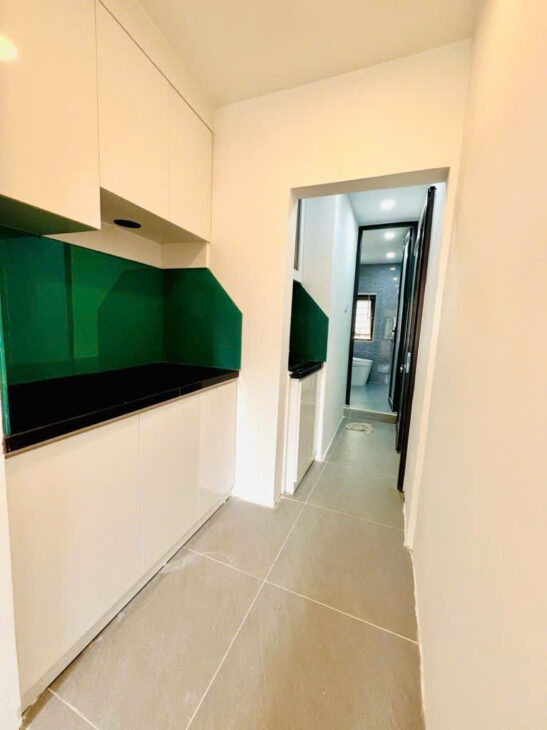 TẬP THỂ QUỲNH MAI 60M2 X 1 TẦNG – 2.6 TỶ – OTO ĐỖ CẦU THANG – KINH DOANH SANG – THANG MÁY