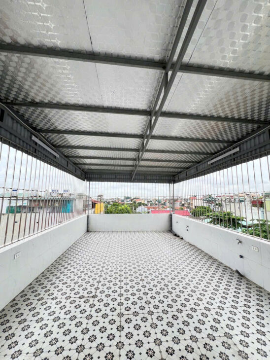 BÁN NHÀ NAM DƯ LĨNH NAM 50M 5 TẦNG NGÕ THÔNG Ô TÔ VAO NHÀ