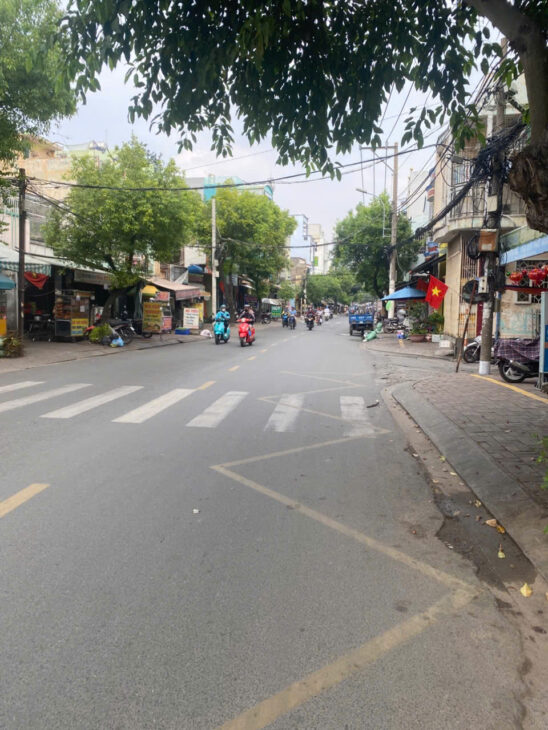 CHỦ GIẢM MẠNH 1,3 TỶ, GIÁ MỚI CHỈ 12,7 TỶ QUÁ RẺ VỊ TRÍ HẺMXE HƠI, TẠ QUANG BỬU, DT: 116.5 M2