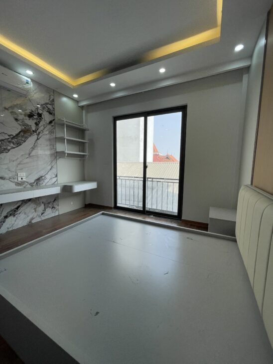 BÁN NHÀ-PHỐ TRẠM-GẦN AEON-NHÀ MỚI-VỊ TRÍ CỰC ĐẸP-NHỈNH 5 TỶ