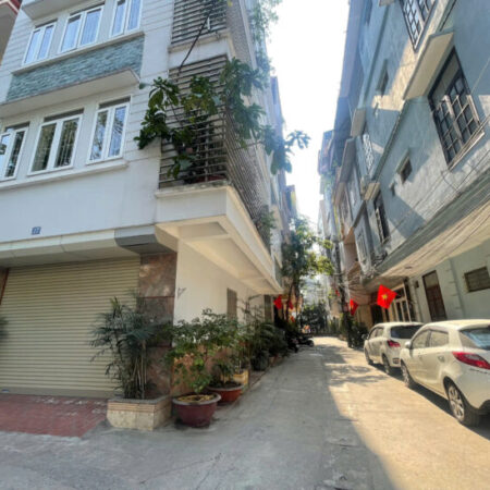 PHÂN LÔ HOÀNG VĂN THÁI 57m NGÕ THÔNG, KINH DOANH, GARA Ô TÔ GIÁ 12.x Tỷ PHÂN LÔ HOÀNG VĂN THÁI 57m NGÕ THÔNG, KINH DOANH, GARA Ô TÔ GIÁ 12.x Tỷ