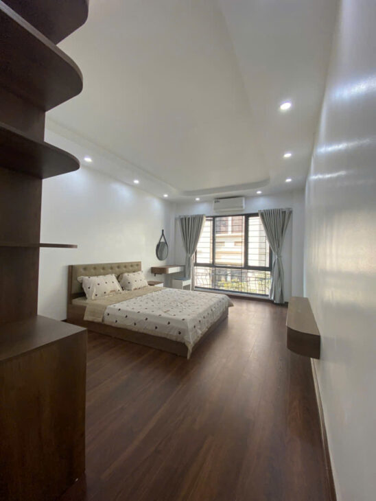 Bán nhà Ngõ ô tô rộng 38m2, 4 tầng nhà đẹp giá tốt tại Vũ Đức Thận Long Biên 0902318197