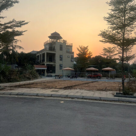 Cần bán đất nền 2 mặt tiền Phố Chợ Lương Sơn. Giá 2,4x tỷ