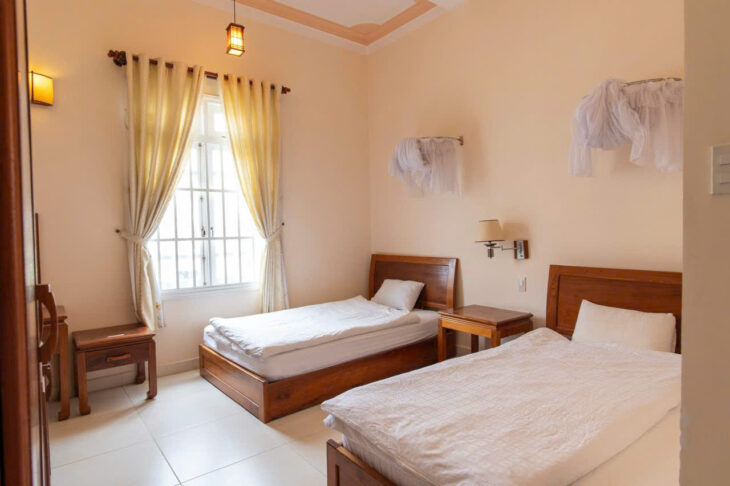 Cần Bán gấp căn Biệt Thự Song Lập cao cấp, toạ lạc trên đường YẾT KIÊU, phường 5, ĐÀ LẠT