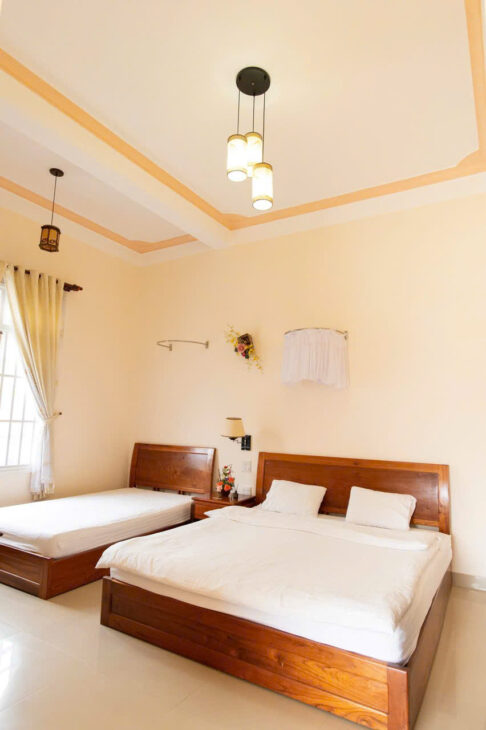 Cần Bán gấp căn Biệt Thự Song Lập cao cấp, toạ lạc trên đường YẾT KIÊU, phường 5, ĐÀ LẠT