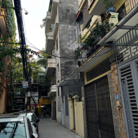 Lạc Long Quân Tây Hồ – 3 thoáng vĩnh viễn – ô tô đỗ quanh nhà – 50m chỉ 14 tỷ