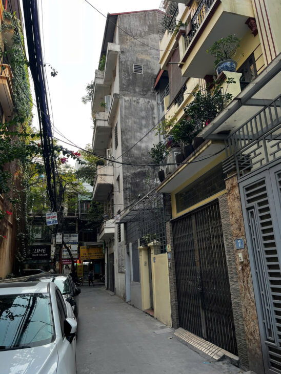 Lạc Long Quân Tây Hồ – 3 thoáng vĩnh viễn – ô tô đỗ quanh nhà – 50m chỉ 14 tỷ