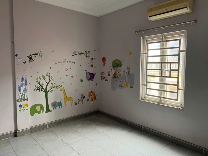 Bán nhà TRƯƠNG ĐỊNH,Gara Ô Tô, Ngõ thông, Kinh doanh, Ở luôn. Mà chỉ 8,x TỶ DT: 45m2