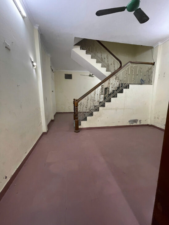 Bán nhà cạnh TIME CITY, 50m2, ngõ ba gác tránh, thông, nở hậu, hai thoáng, 7.x tỷ