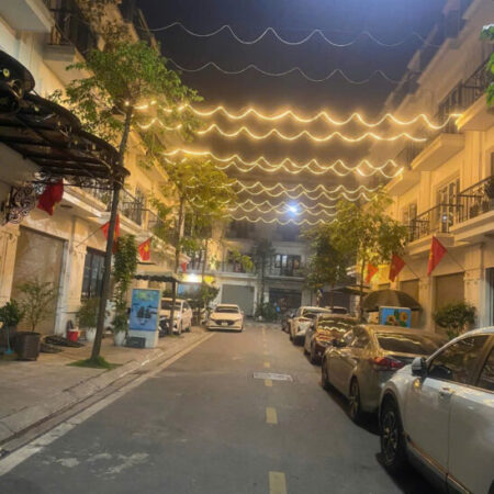 Bán liền kề Dự án Việt Phát Lê Chân, 63m 4 tầng, đường 12m, Giá 6.2 tỉ