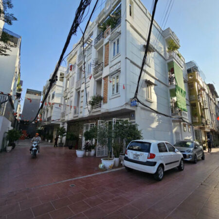 Bán nhà ngõ 739 Nguyễn Văn Linh, 48m 4 tầng, lô góc, ô.tô đỗ vài chiếc, Giá 3.58 tỉ Bán nhà ngõ 739 Nguyễn Văn Linh, 48m 4 tầng, lô góc, ô.tô đỗ vài chiếc, Giá 3.58 tỉ