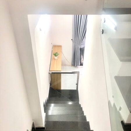 # Nhà 3 mặt Kiệt thẳng ra MT Hoàng Diệu, 55m2, 2 tầng, Kinh Doanh Tốt 3.9x tỷ # Nhà 3 mặt Kiệt thẳng ra MT Hoàng Diệu, 55m2, 2 tầng, Kinh Doanh Tốt 3.9x tỷ