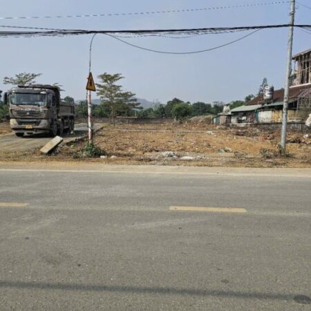 Bán lô đất giá rẻ tại xã Hữu Bằng, Thạch Thất đường ôtô tránh kinh doanh bất chấp nhỉnh 2.9 tỷ