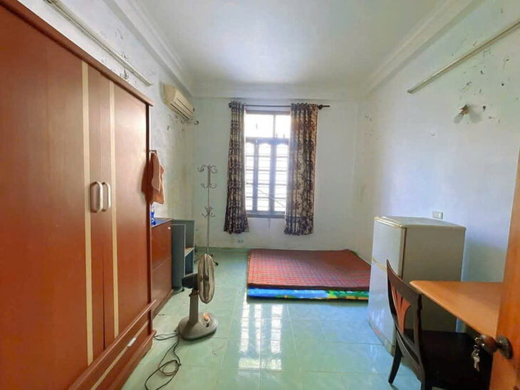 Ô TÔ ĐỖ CỬA – SÂN RỘNG 500M – 2 THOÁNG VĨNH VIỄN- 14 tỷ Nguyễn Văn Huyên 52 m, 4T, MT 3.6m. Cầu Giấy
