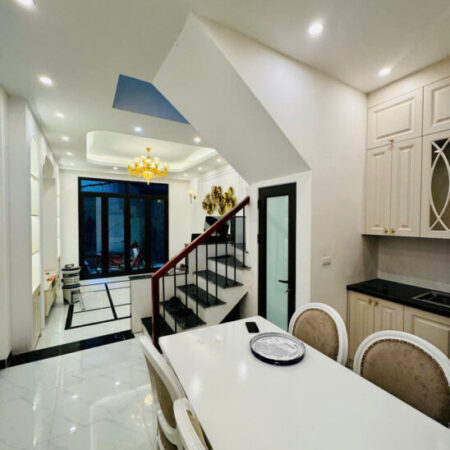 Bán nhà 4 tầng, 37m², Quan Nhân – Thanh Xuân – 6.8 tỷ