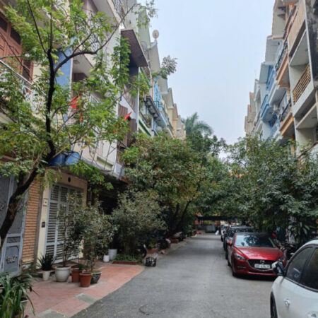 Liền kề Nguyễn Cơ Thạch 60m2, 5 T, vỉa hè ô tô tránh, thang máy, giá 21.9 tỷ