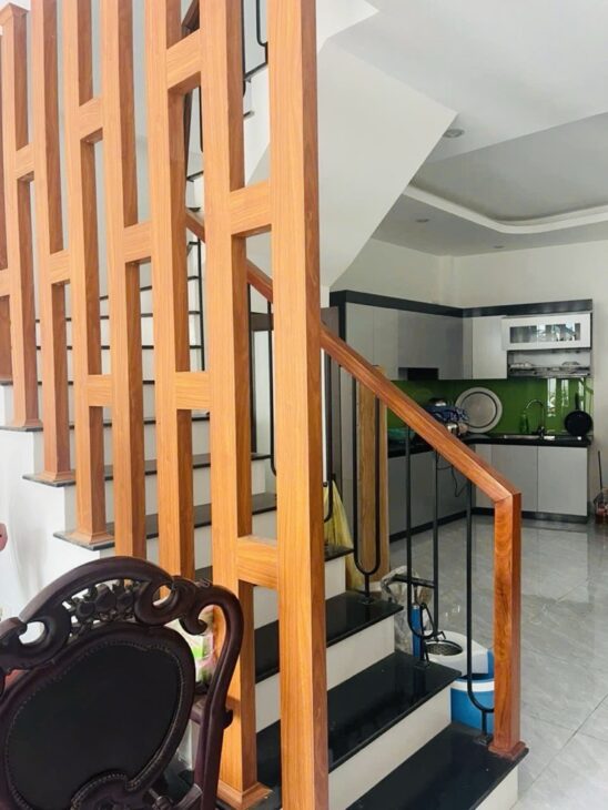 CƠ HỘI SỞ HỮU NHÀ Vĩnh Ninh, Vĩnh Quỳnh SÁT PHỐ NHÀ SIÊU RỘNG-MẶT TIỀN KHỦNG-SÂN ĐỂ XE RIÊNG-TIỆN