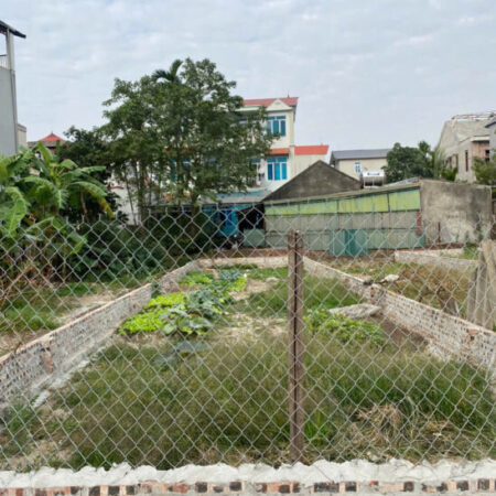 Cần bán lô đất 112m2 tại thô Cổ Dương, xã Tiên Dương, Đôgn Anh. Đường thông ô tô. Cần bán lô đất 112m2 tại thô Cổ Dương, xã Tiên Dương, Đôgn Anh. Đường thông ô tô.