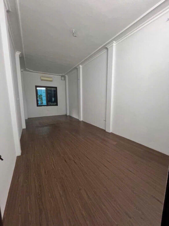 BÁN NHÀ DÂN XÂY PHỐ TRẦN NHẬT DUẬT, HÀ ĐÔNG, GẦN HỒ, DT 48M2,