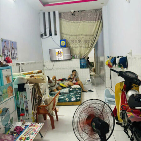 Bán Nhà 3 Tầng 52m giá chỉ 3 Tỷ 79 SHR Trung Mỹ Tây Quận 12 Đường Trước Nhà Xe Tải có 3PN