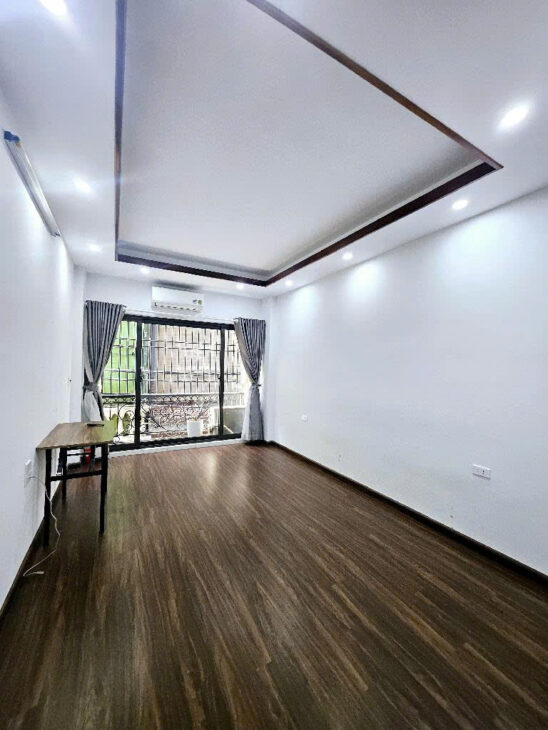 Bán nhà minh khai gốc đề 5 tầng long lanh ở ngay ô tô kinh doanh hoàng mai