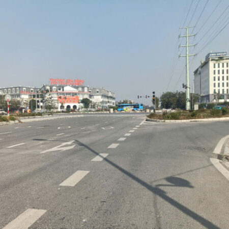 Đất Trịnh Văn Bô 68m2- MT 5.6m, đường thông ô tô, 2 thoáng, giá 8.tỷ7